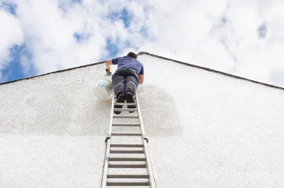 Peinture extérieure à Maisons — façades et ravalement